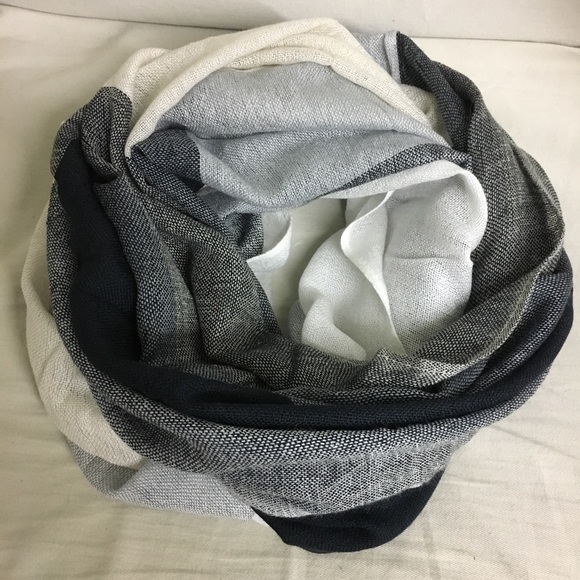 H&M Accessories - H & M infinity scarf